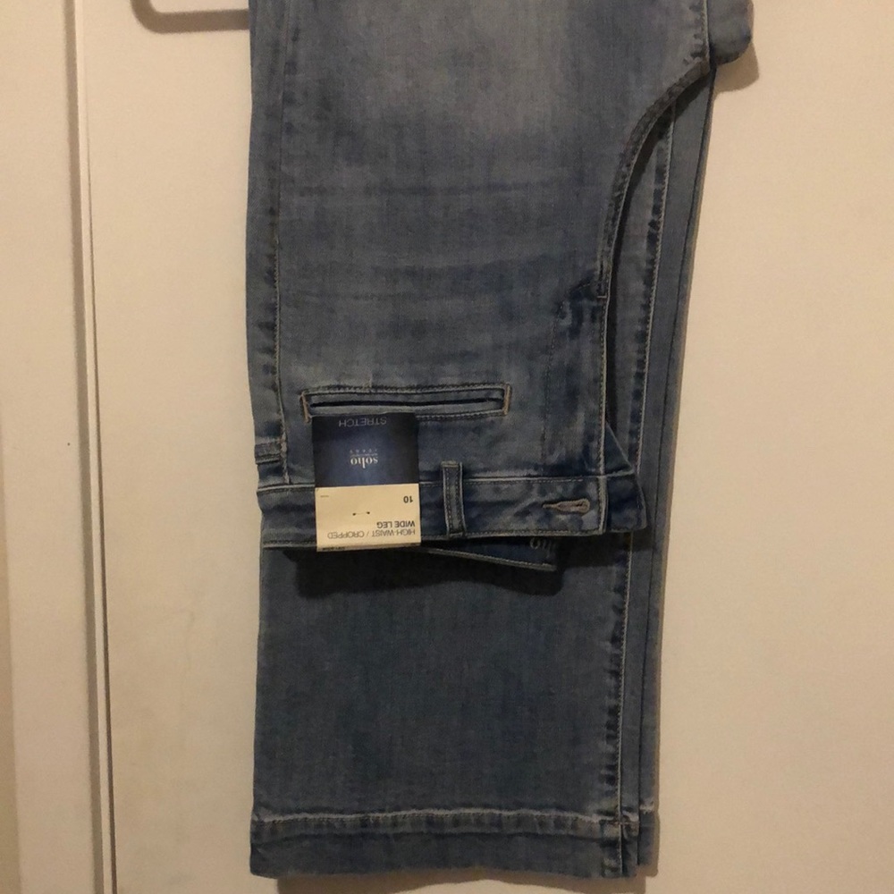 SOHO wide leg summer capris. Never worn